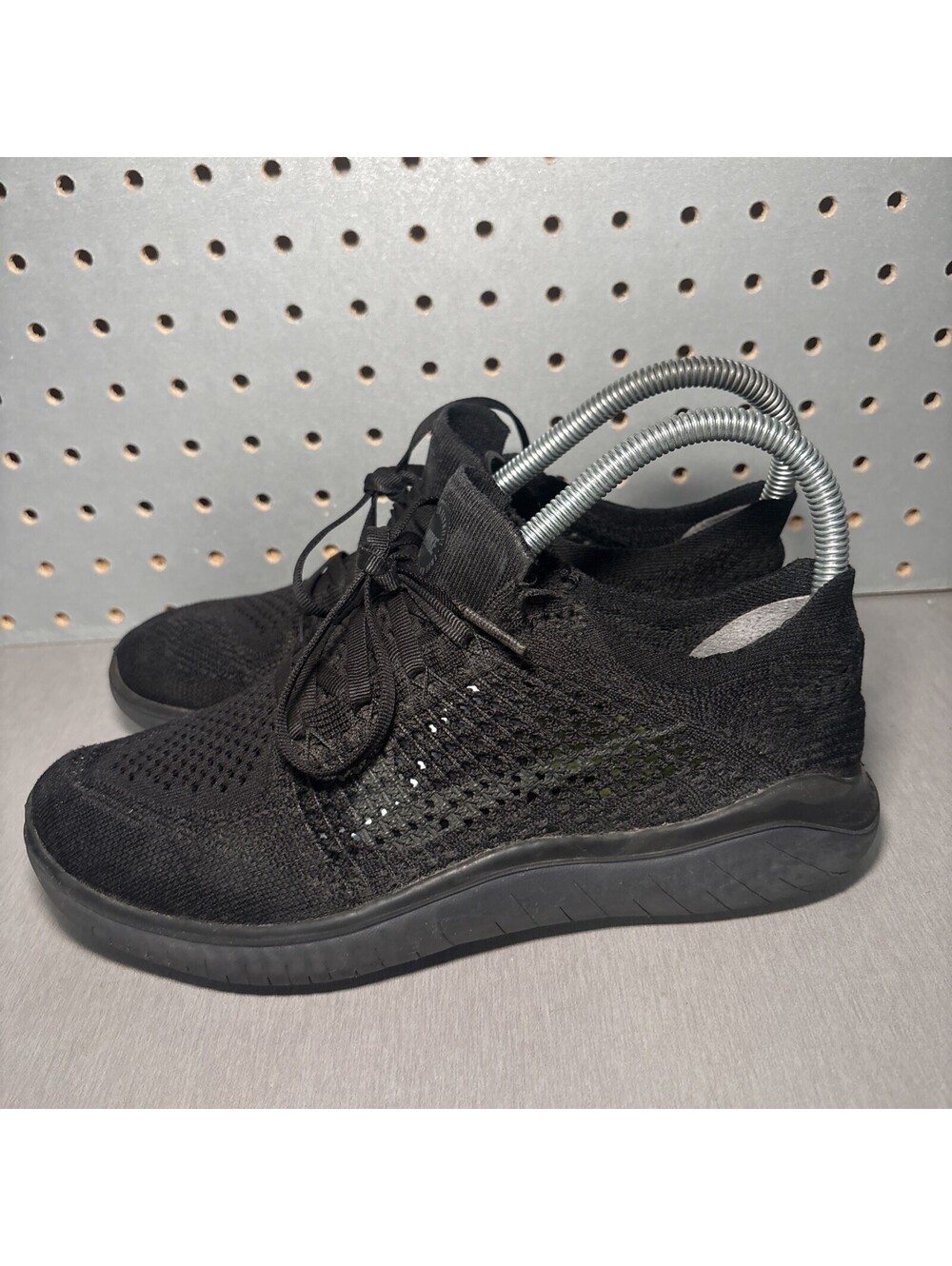 Nike Free RN Flyknit 2018 Shoes Womens 7 Triple Black Anthracite 942839-002 READ - Picture 2 of 15